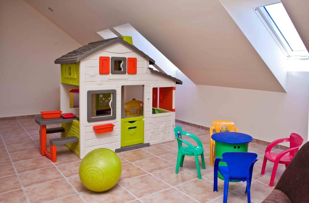 Amelia Apartamenty - Sala Zabaw, 2 Sypialnie, Garaz Podziemny Владыславово Экстерьер фото